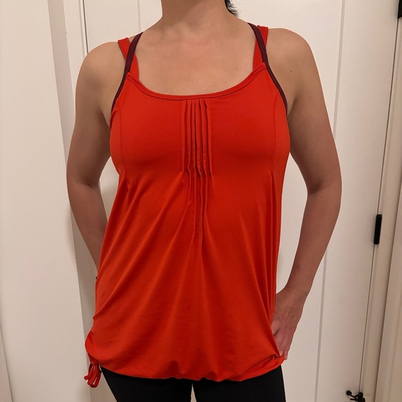 Lole brand yoga top. - Picture 1 of 2